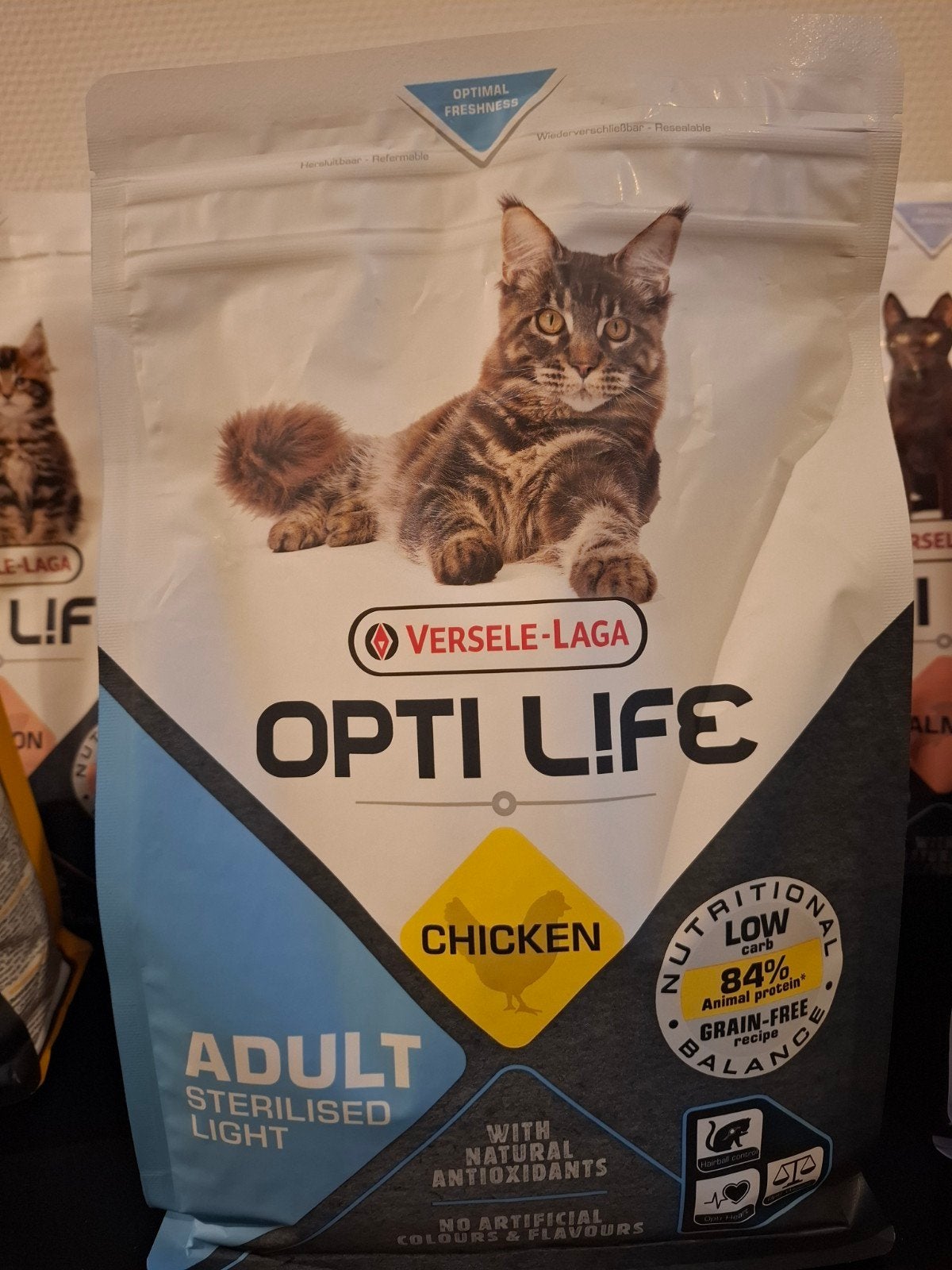 Foto 4 van Opti Life Kattenvoer 10 zakken