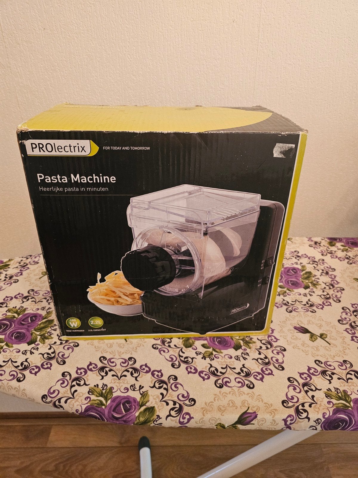 Deegmachine (pasda machine), Witgoed en Apparatuur, Keukenmixers, 4 liter of meer, 3 snelheden of meer, Ophalen of Verzenden