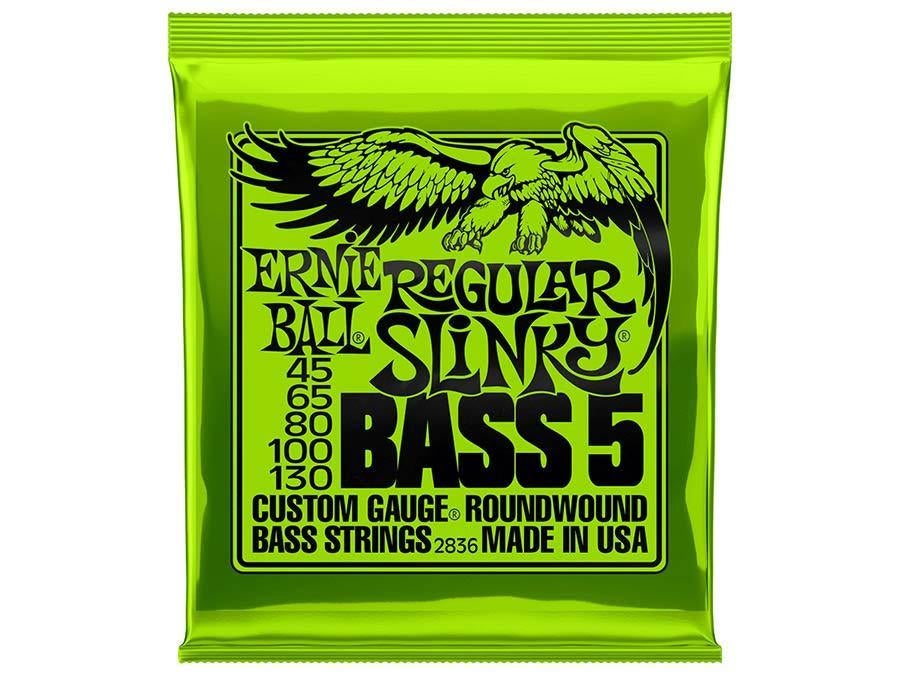 Ernie Ball 2836 Regular Slinky Bassnaren 5-Snarig (45-130), Muziek en Instrumenten, Instrumenten | Toebehoren, Nieuw, Elektrische basgitaar