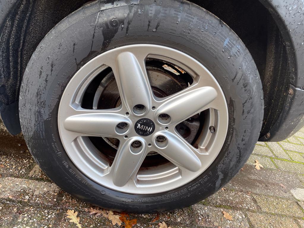 Mini “5 Star Spoke”  205/60R16 T.E.A.B., Auto-onderdelen, Banden en Velgen, Ophalen, 16 inch, 205 mm, Band(en)
