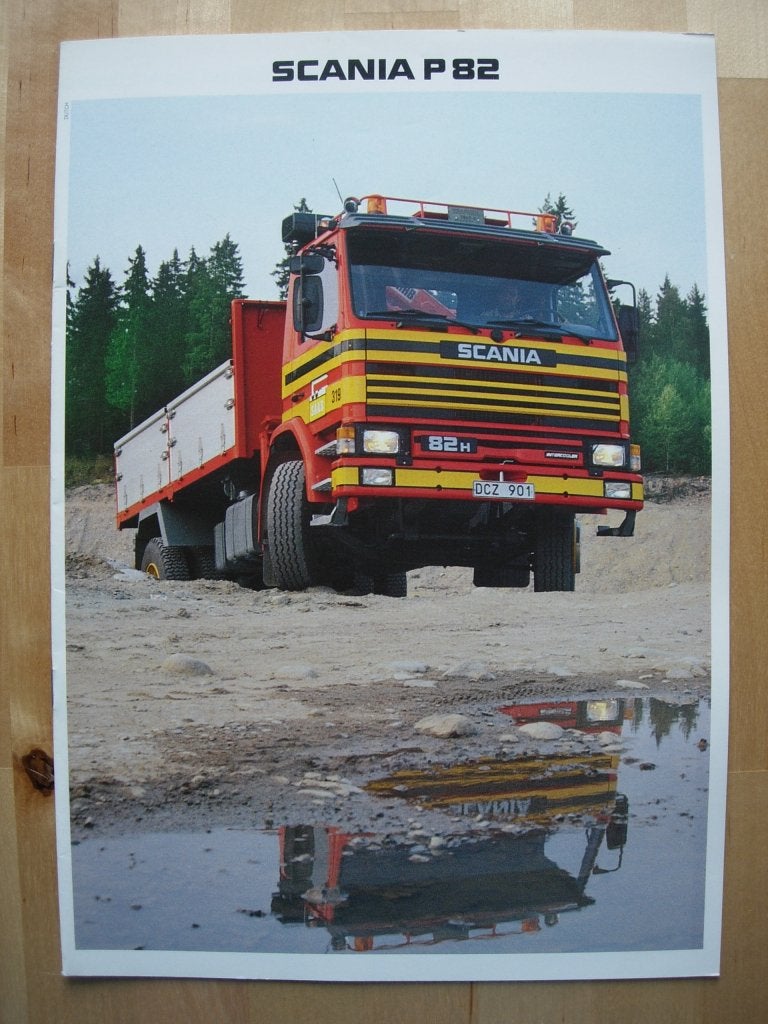 Scania P 82 Brochure 1982 – P82, Ophalen of Verzenden, Zo goed als nieuw, Overige merken, Scania