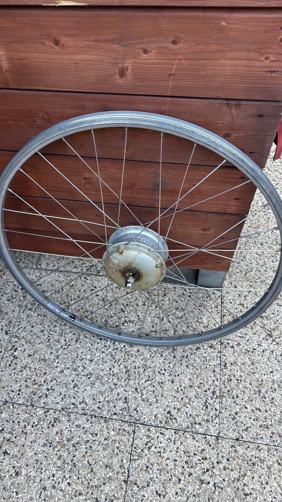 Voorwiel met motor, Ophalen of Verzenden, Zo goed als nieuw, Motor