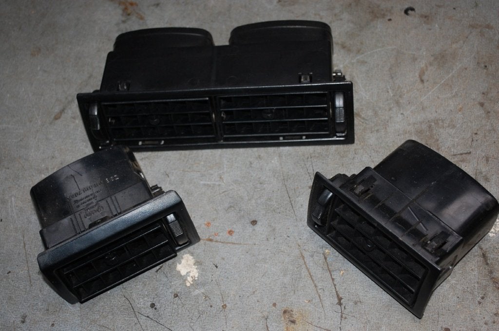 Dashboard luchtroosters Volkswagen Golf type 2, Ophalen of Verzenden
