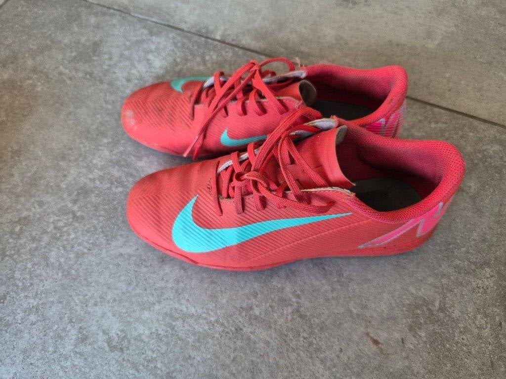 Nike Zoom Mercurial Vapor zaalvoetbalschoenen maat 37.5, Schoenen, Zo goed als nieuw, Maat M, Ophalen of Verzenden