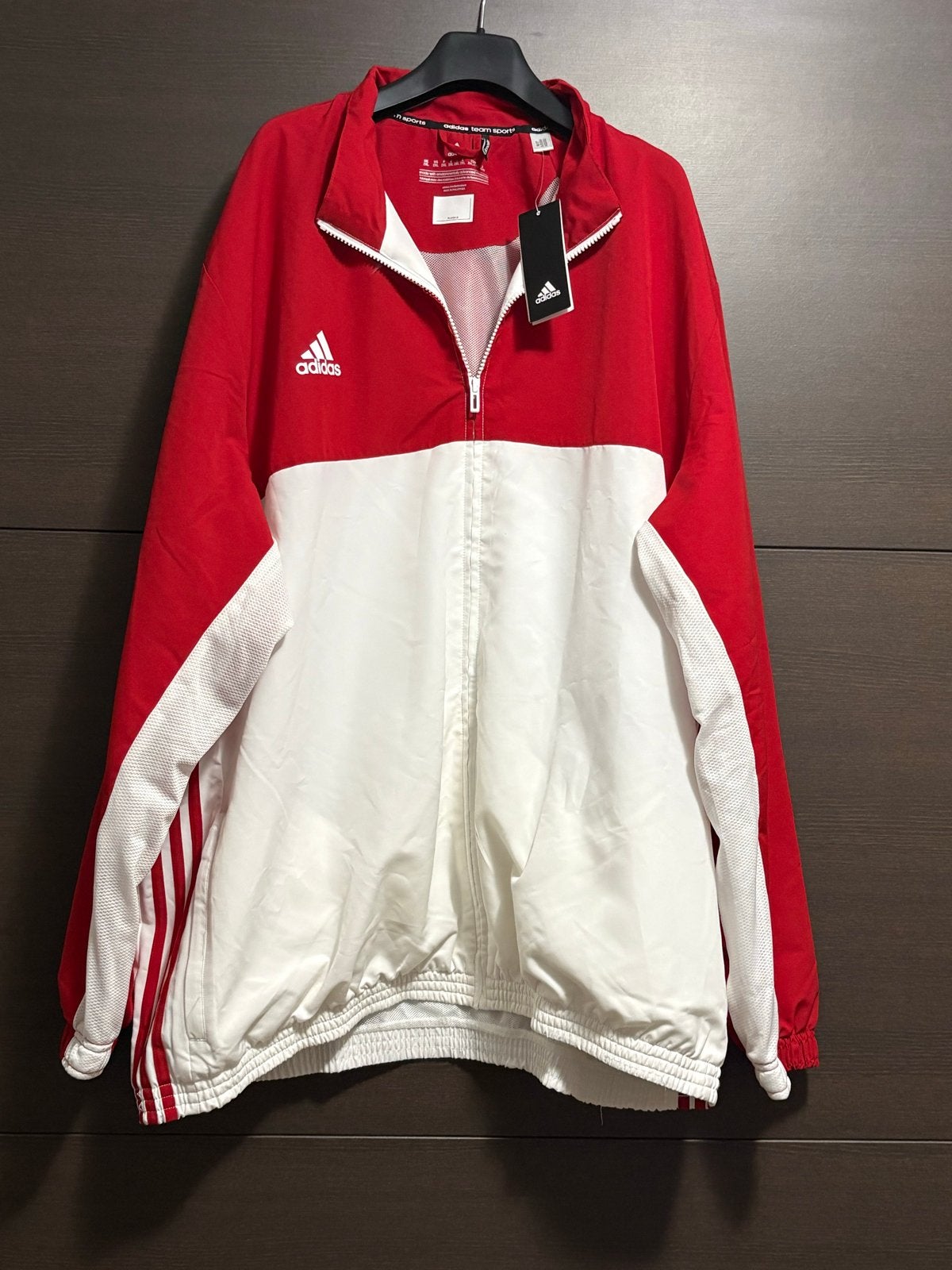 Adidas T16 Team Jas - Rood/Wit - Maat 2XL, Kleding | Heren, Meerkleurig, Nieuw, Overige maten, Ophalen of Verzenden