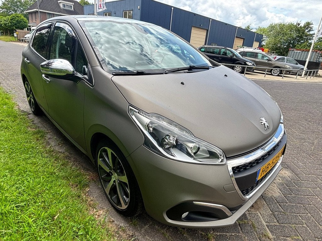 Peugeot 208 1.2 PureTech Première | 110PK | Distr vv | NAP, Voorwielaandrijving, Euro 6, Origineel Nederlands, Bedrijf