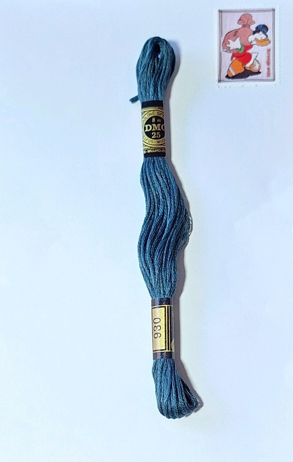 DMC mouline, blauw 930, 68314 ILLZACH, Ophalen of Verzenden, Borduurgaren of Zijde, DMC