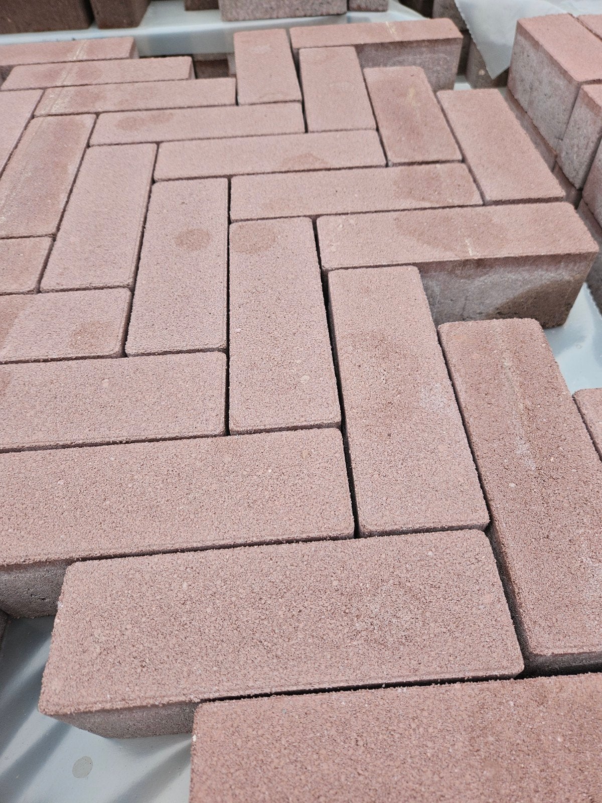 dikformaat beton 8cm wijnrood, Tuin en Terras, Tegels en Klinkers, Ophalen of Verzenden, Nieuw, Beton, Klinkers