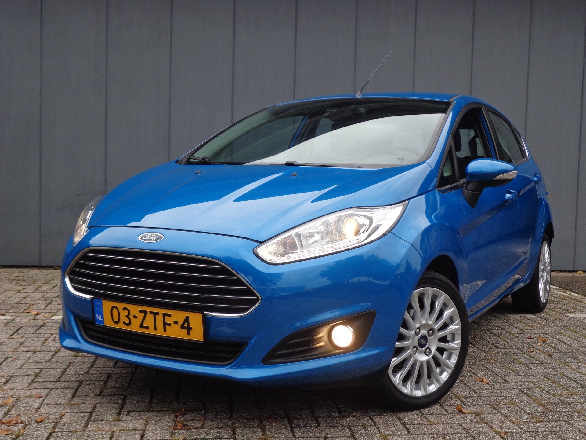 Ford Fiesta 1.0 EcoBoost Titanium Top Staat, 1EigDealer Ondr, Auto's, Voorwielaandrijving, 101 pk, Blauw, Alcantara