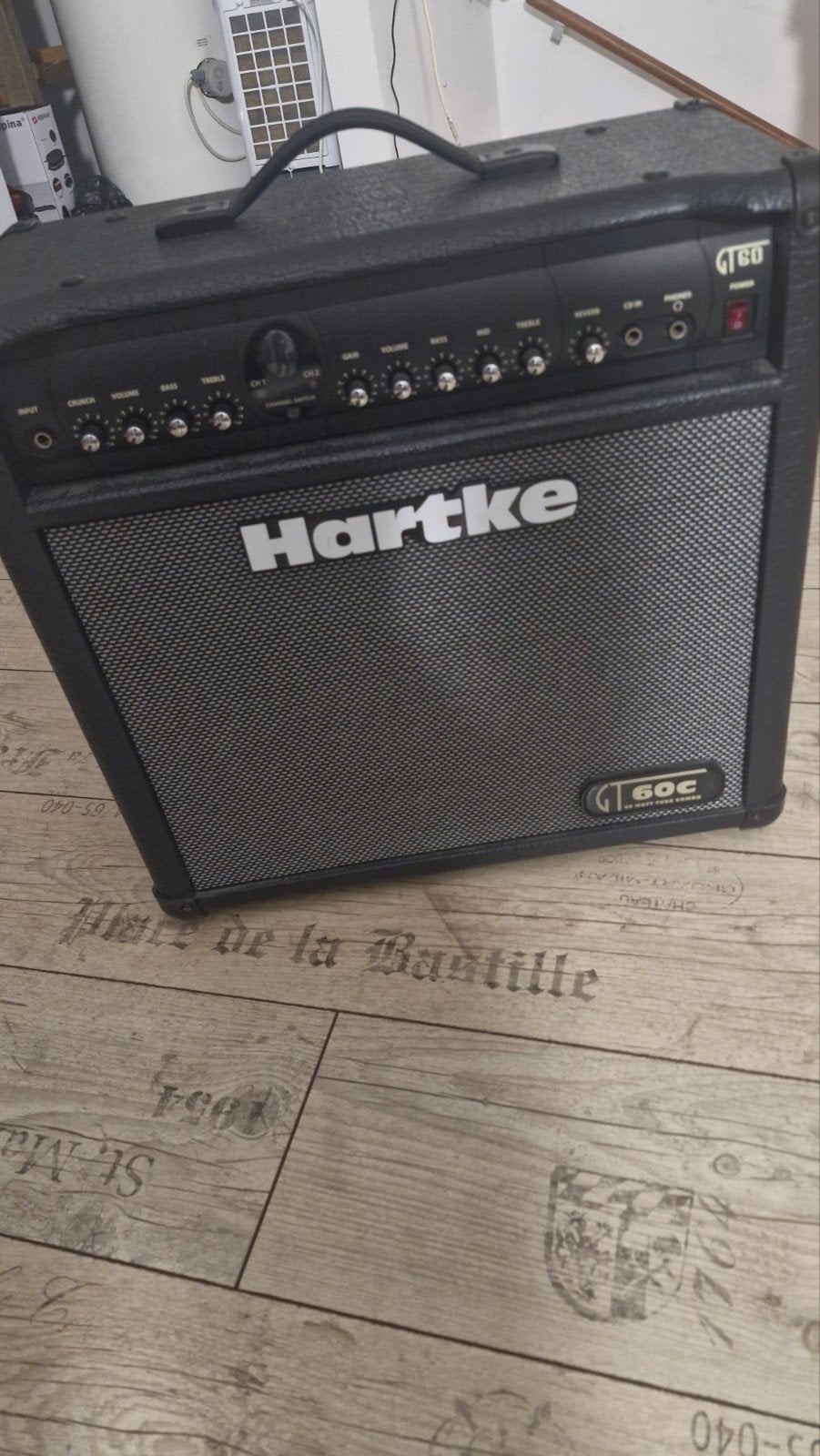 Hartke GT-60 Gitaarversterker - 60 Watt Combo, Ophalen, Gebruikt, 50 tot 100 watt