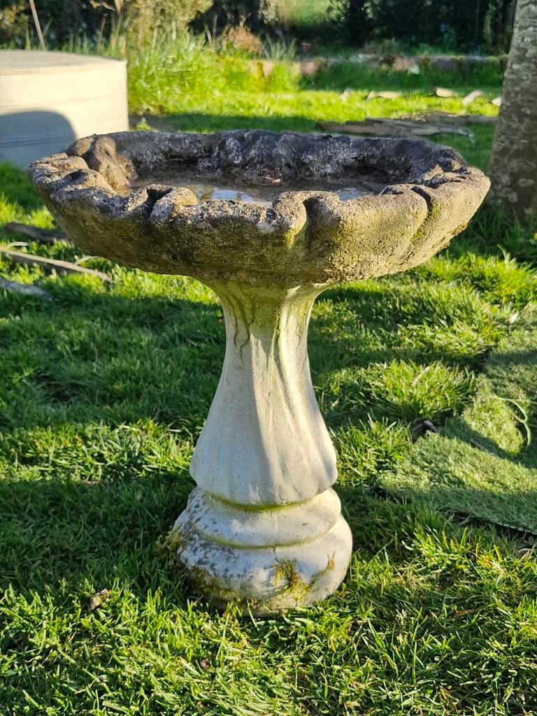 Vogeldrinkbak op console, Ophalen