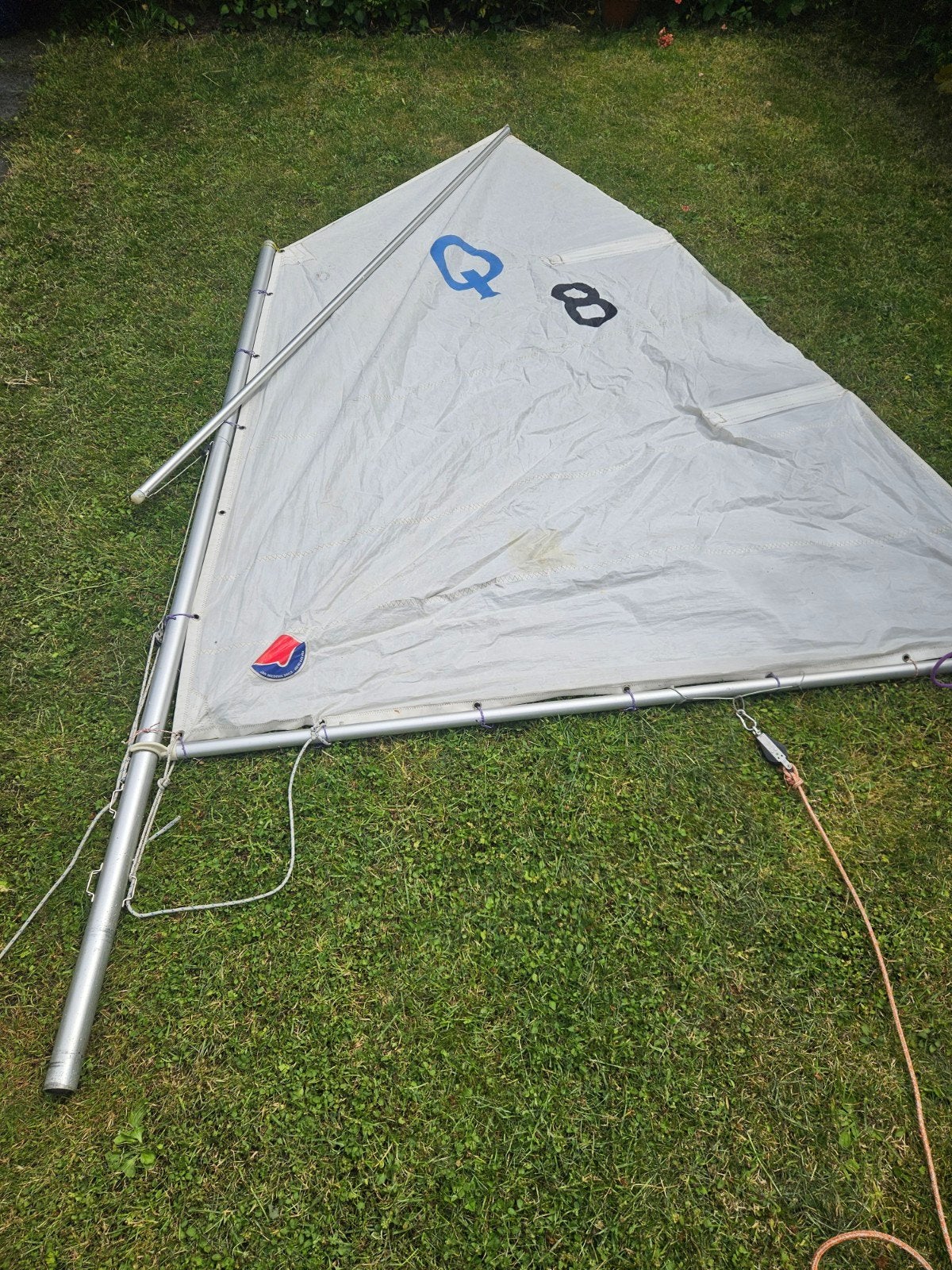 Optimist zeil met mast en giek, Watersport en Boten, Zeilen en Zeiltoebehoren, Minder dan 3 meter, Gebruikt, Ophalen of Verzenden