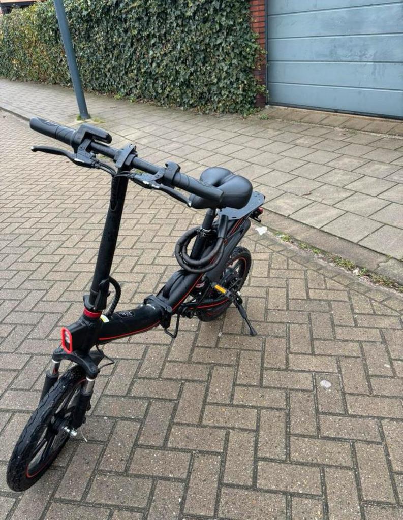 Ouxi v6, Fietsen en Brommers, Ophalen, Zo goed als nieuw, 20 inch of meer