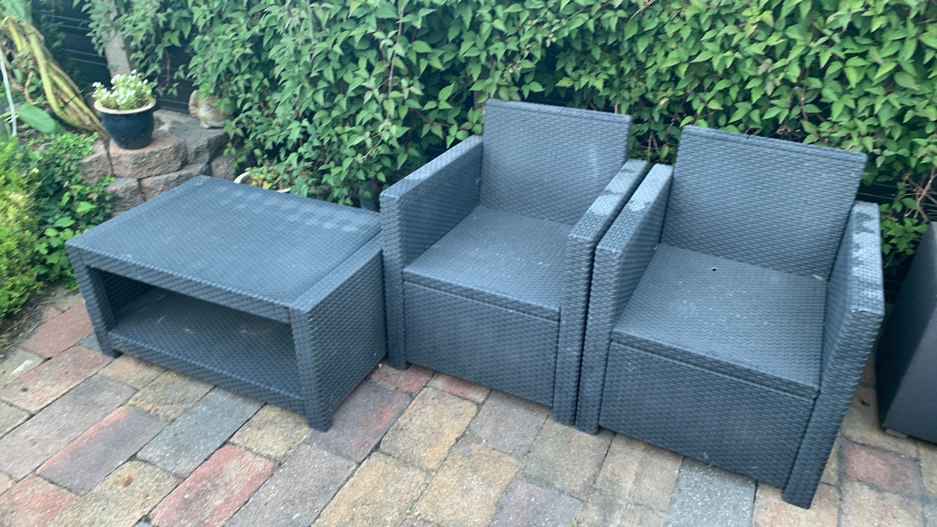 Gratis tuinsetje, Ophalen, Zo goed als nieuw, 2 zitplaatsen