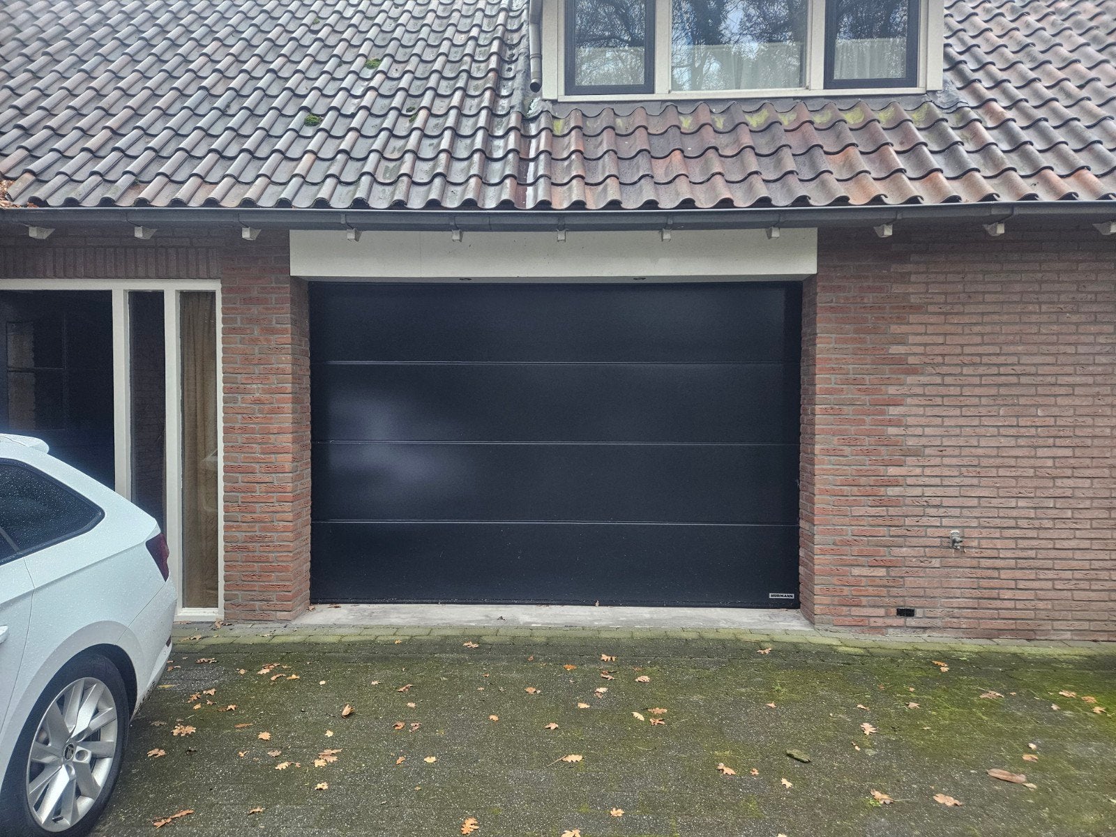 Zwarte Garagedeur - Zo goed als nieuw, Ophalen of Verzenden