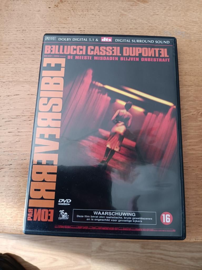 Irreversible DVD - Bellucci, Cassel, Dupontel, Vanaf 16 jaar, Ophalen of Verzenden, Gebruikt, Actiethriller