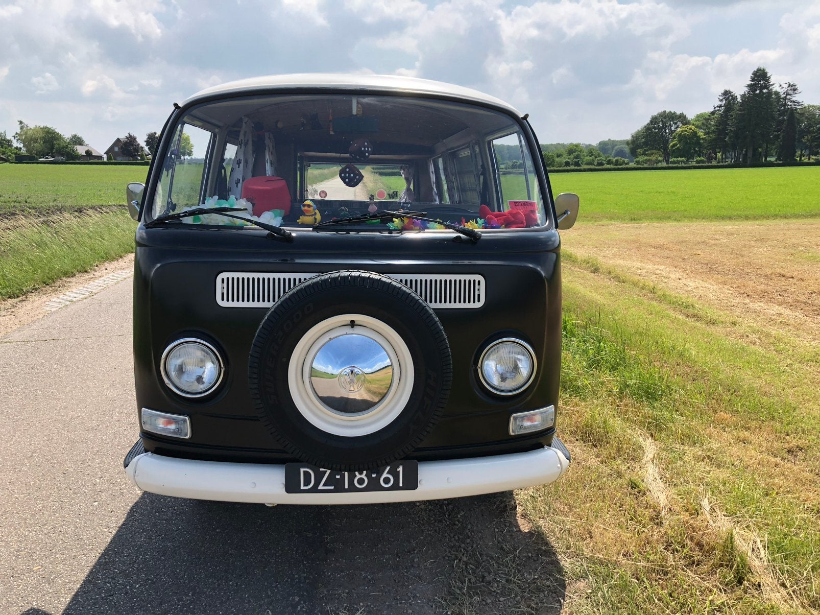 Volkswagen T2a camper bus 1970 zwart, Auto's, 1600 cc, Stationwagon, 1316 kg, Particulier