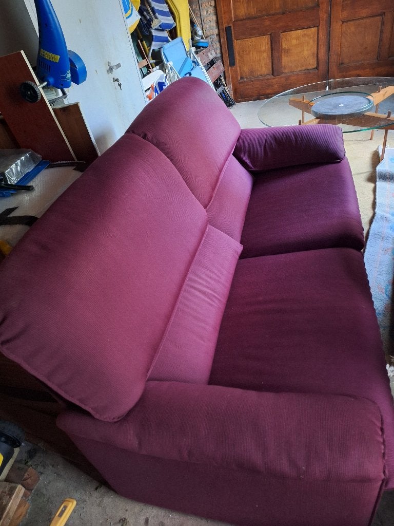 Leolux bank,warm rood 2.5 sits, Ophalen, Overige materialen, Minder dan 75 cm, 125 cm of meer
