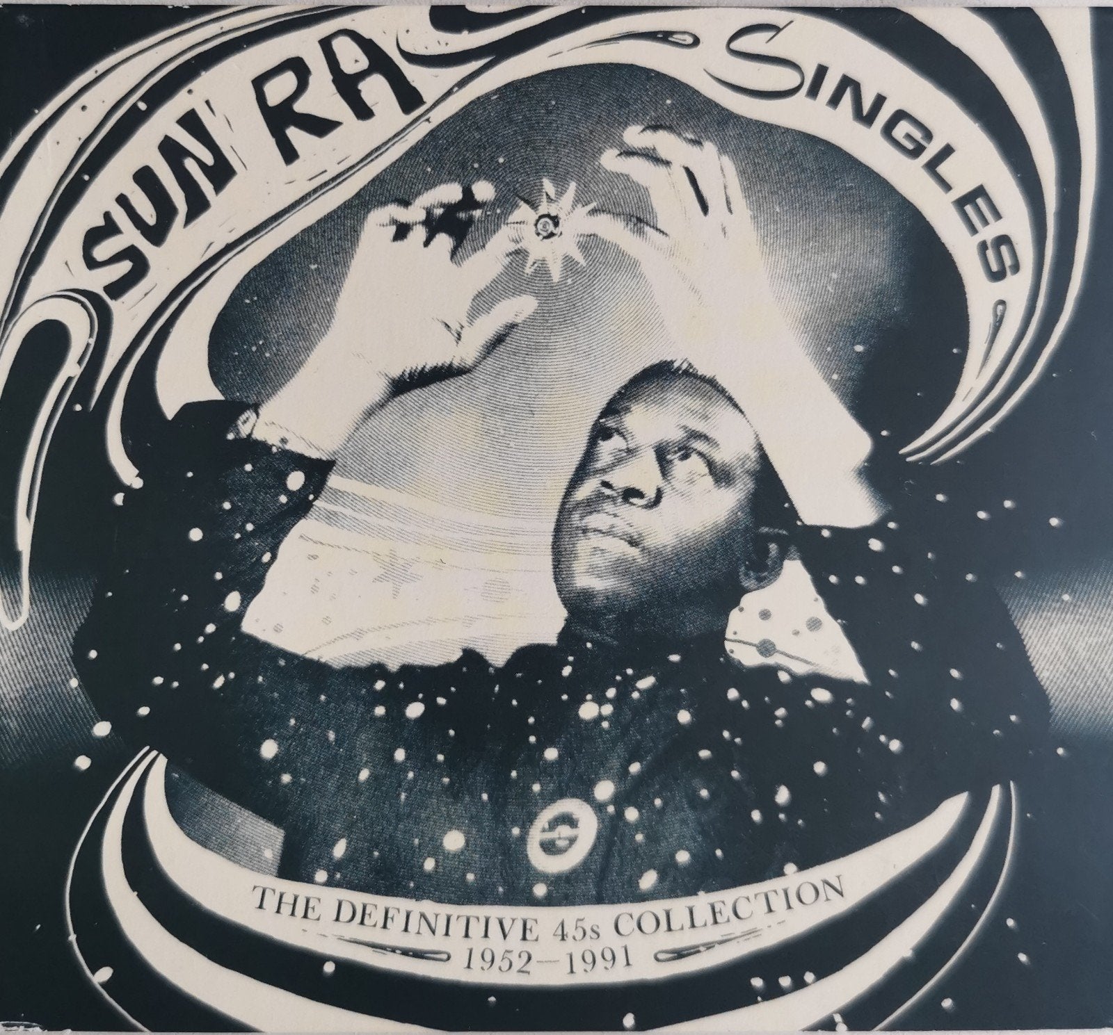 Sun Ra - Singles: The Definitive 45s Collection 1952-1991, Cd's en Dvd's, Cd's | Overige Cd's, Ophalen of Verzenden, Zo goed als nieuw