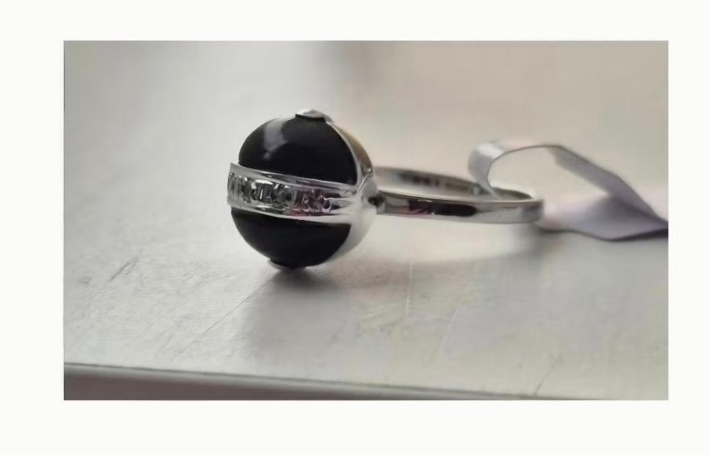 14 karaat wit gouden ring met onyx & diamanten, 5 gram, Wit, Ophalen of Verzenden, Zo goed als nieuw, 17 tot 18