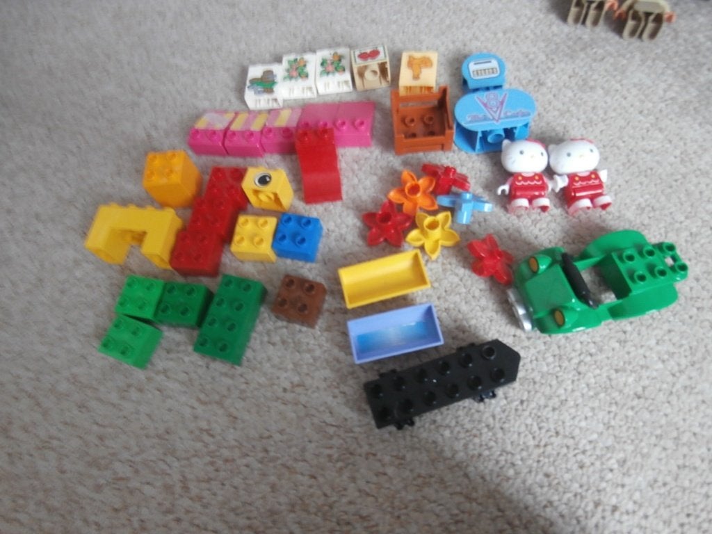 Duplo lego blokken bouwstenen bloemen Hello Kitty bouwen, Ophalen of Verzenden, Zo goed als nieuw, Losse stenen, Duplo