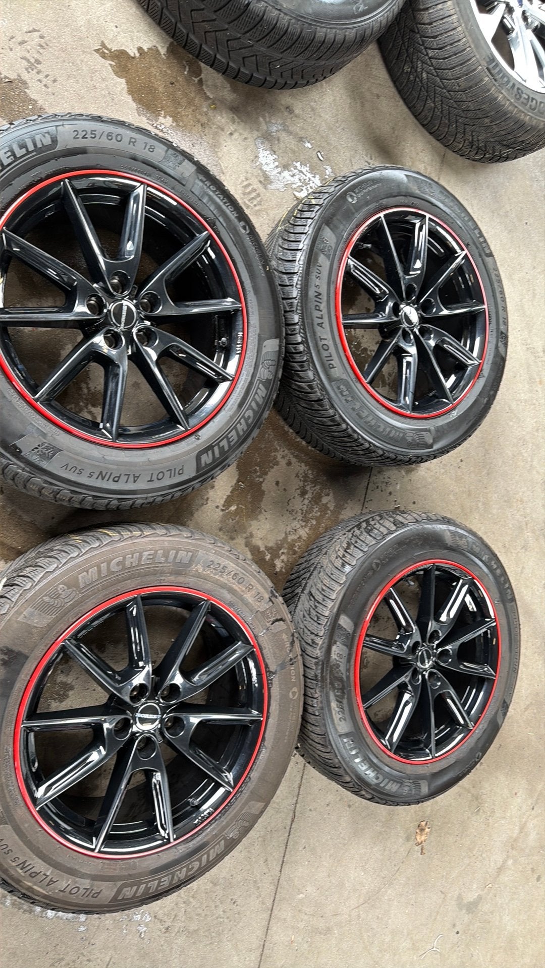 Ford kuga schadevrije winterset 225/60-18 michelin, Ophalen, 18 inch, Gebruikt, Banden en Velgen