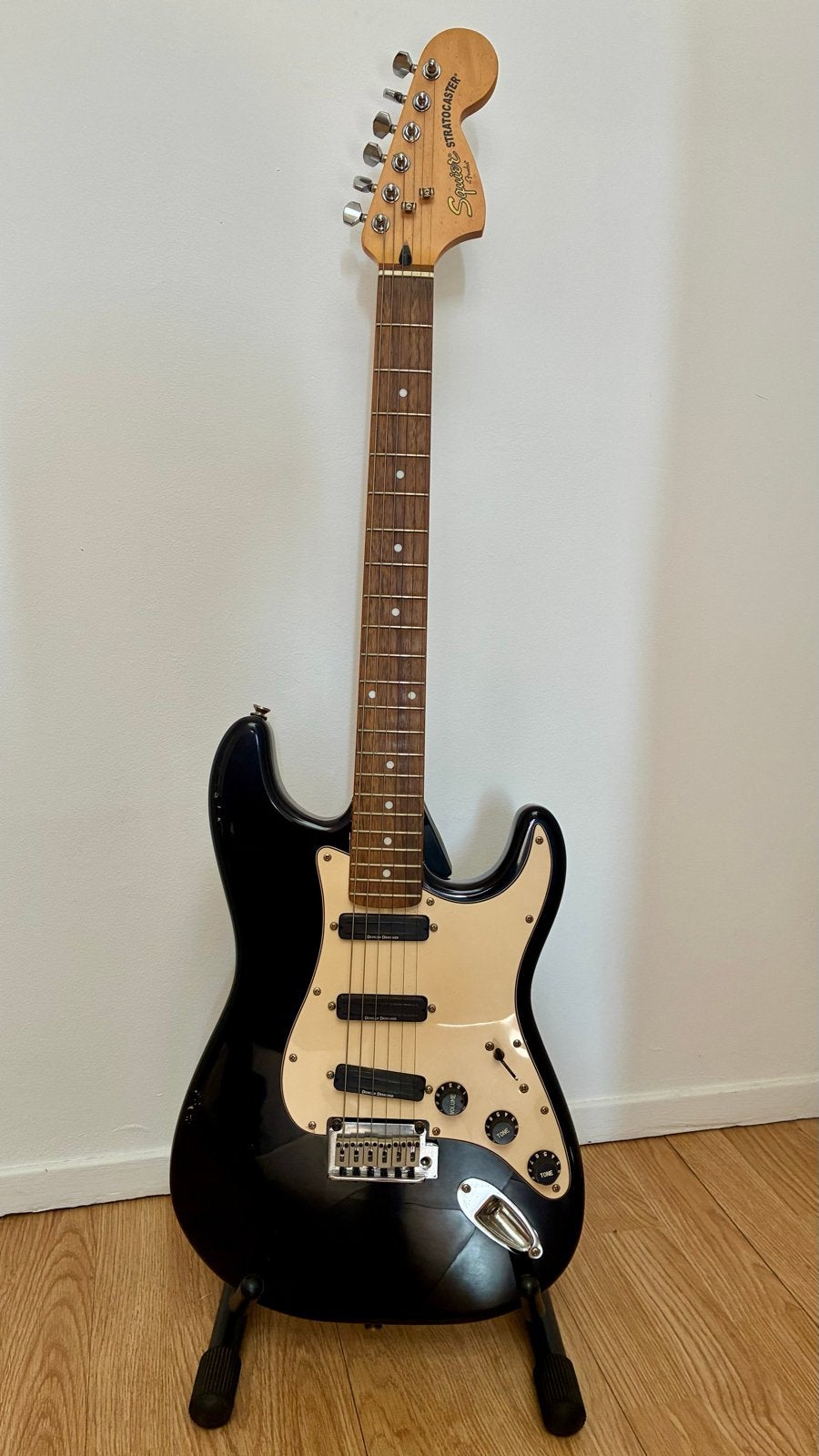 Squier Stratocaster by Fender, Ophalen, Gebruikt, Solid body, Fender