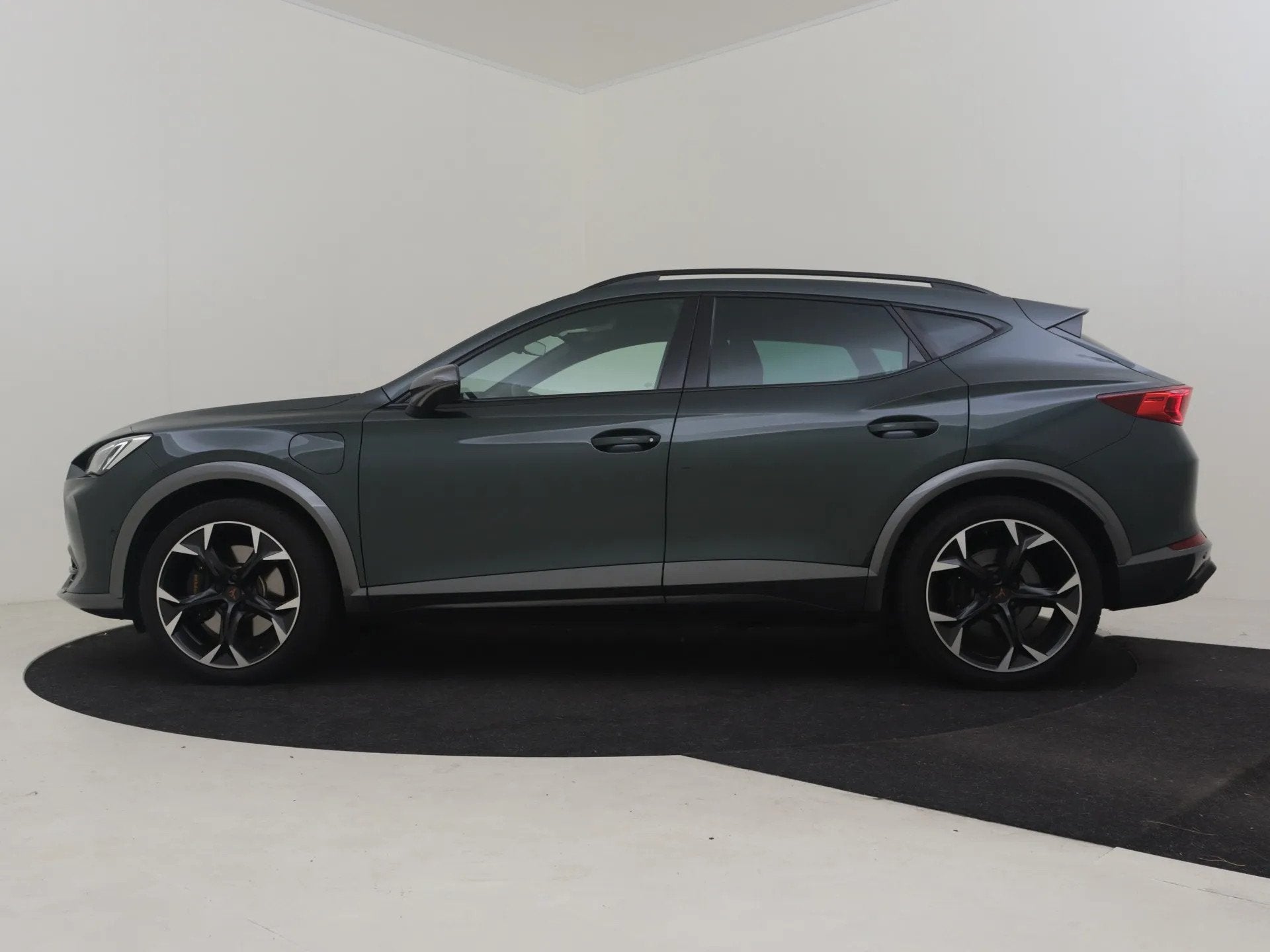 CUPRA Formentor 1.4 e-Hybrid VZ Performance 245PK DSG/AUTO, Gebruikt, 4 cilinders, Formentor, Hybride Elektrisch/Benzine
