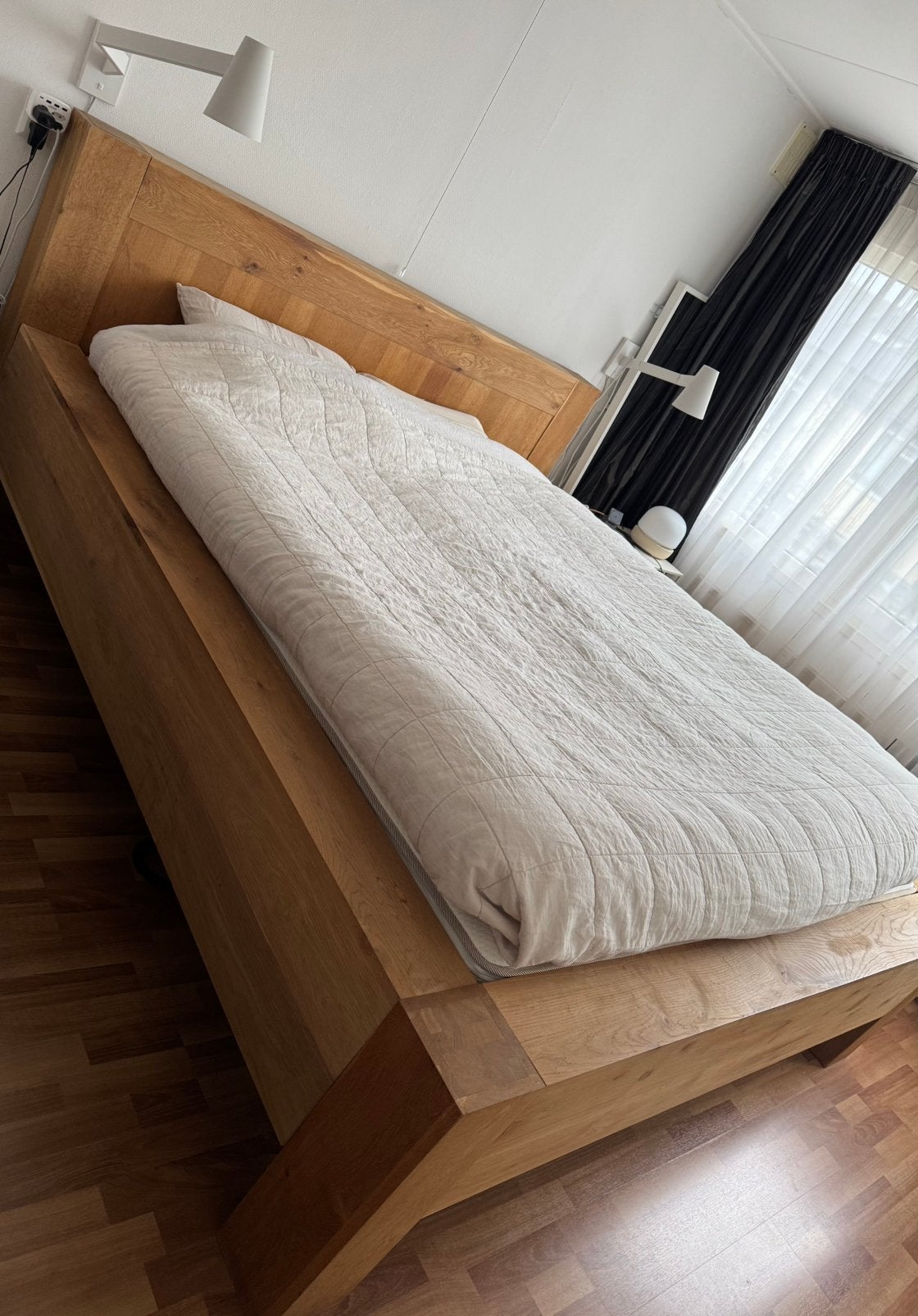 Goossens DUO massief houten eiken tweepersoonsbed 180x210 cm, Huis en Inrichting, Slaapkamer | Bedden, Ophalen, Gebruikt, 210 cm