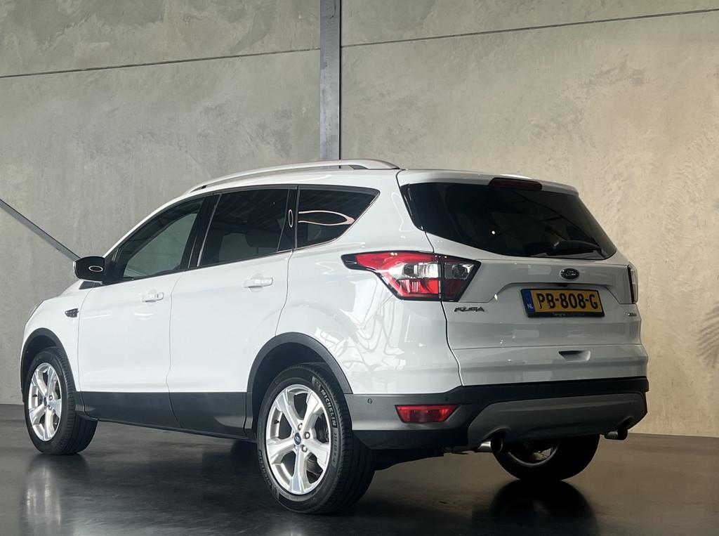 Ford Kuga 1.5 EcoBoost Titanium,Panodak,Trekh,Camera,CarPlay, 4 cilinders, Wit, Origineel Nederlands, Bedrijf