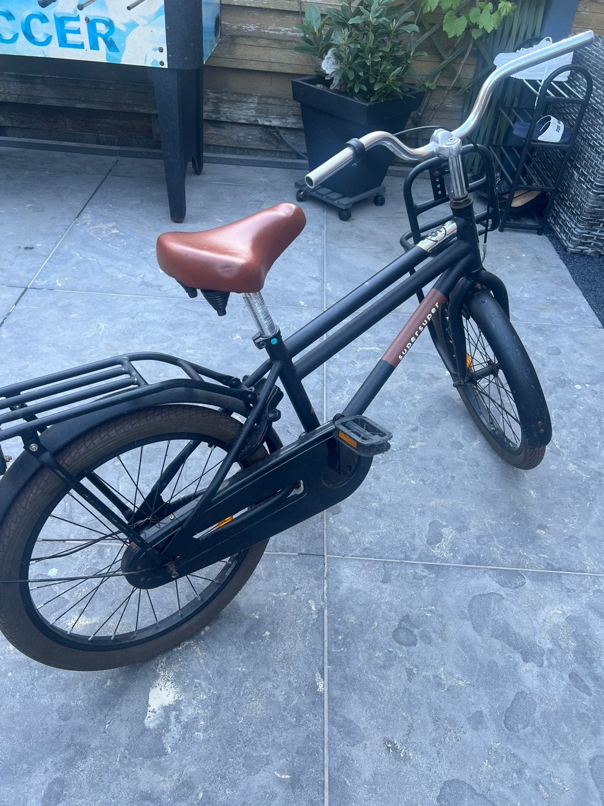 Kinderfiets, Fietsen en Brommers, Fietsen | Kinderfietsjes, Ophalen, Zo goed als nieuw, Terugtraprem, 20 inch of meer