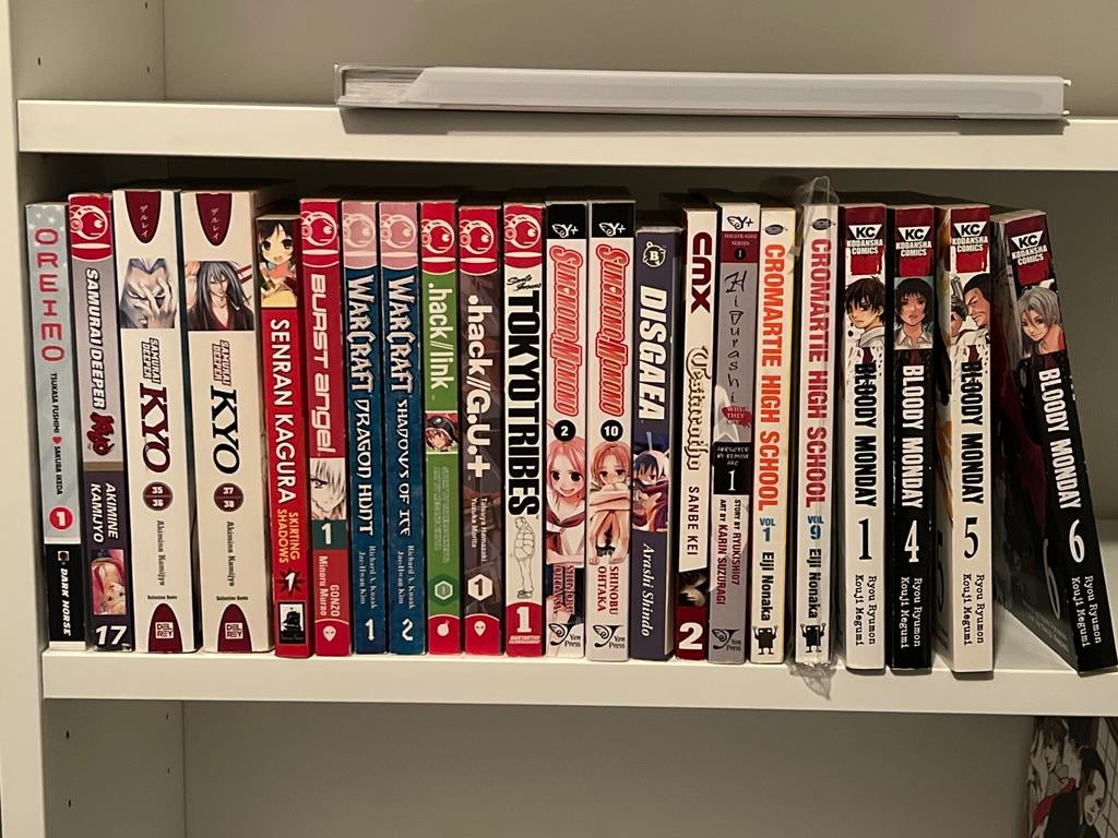 Manga bundle (20+ delen), Meerdere comics, Ophalen of Verzenden, Zo goed als nieuw, Japan (Manga)