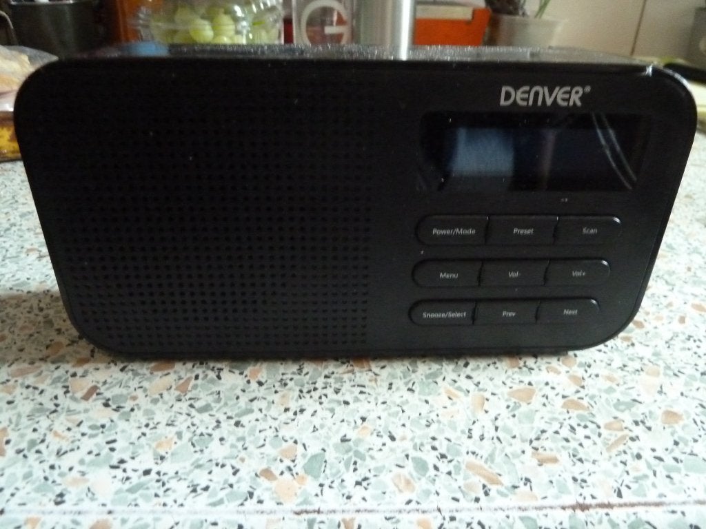 Denver DAB+ radio DAB-42 portable, Ophalen of Verzenden, Zo goed als nieuw, Radio