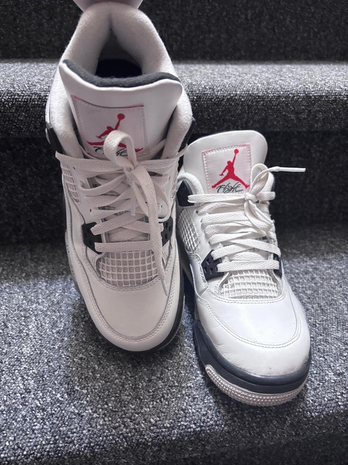 Nike air Jordan Retro 4 white cement maat 38,5, Ophalen of Verzenden, Zo goed als nieuw, Wit