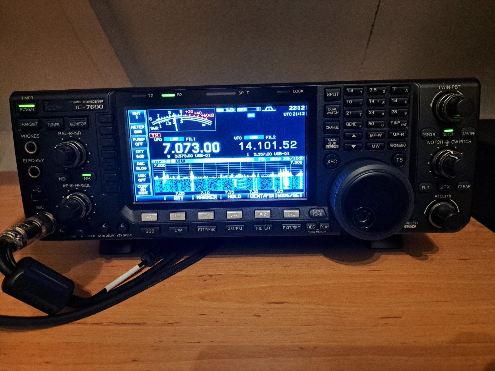 Icom IC-7600 nieuwstaat!!, Ophalen of Verzenden, Zo goed als nieuw, Zender en Ontvanger
