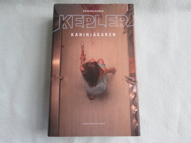Zweeds: Kaninjägaren door Lars Kepler NIEUW, Ophalen of Verzenden, Nieuw, Lars Kepler, Scandinavië