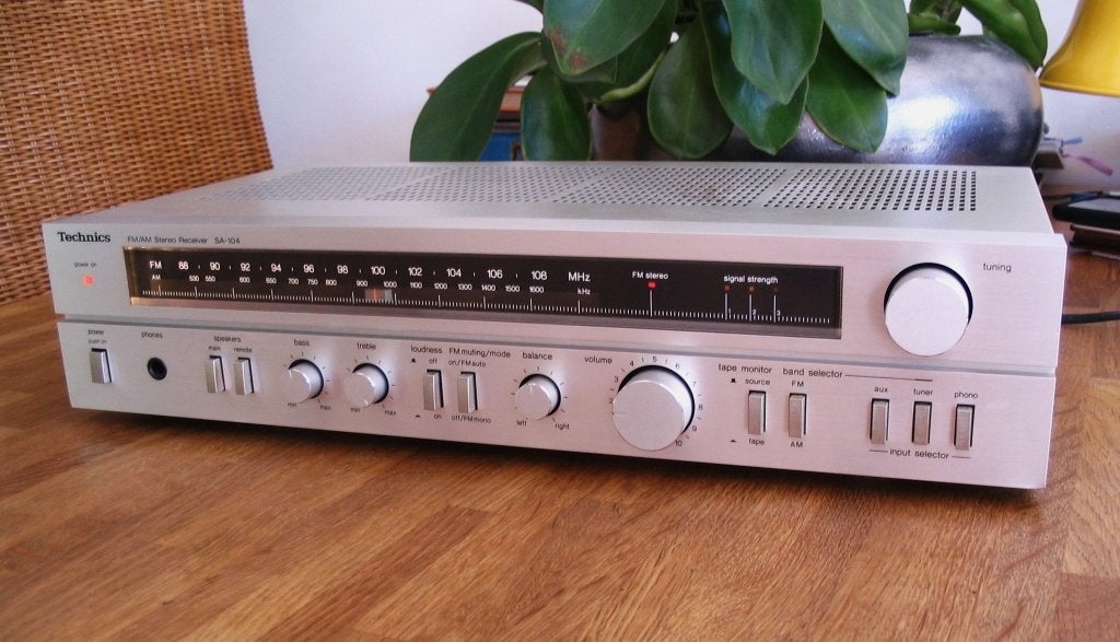 80's Technics tuner-versterker SA-104 vintage, Overige merken, Gebruikt, Ophalen of Verzenden, Minder dan 60 watt