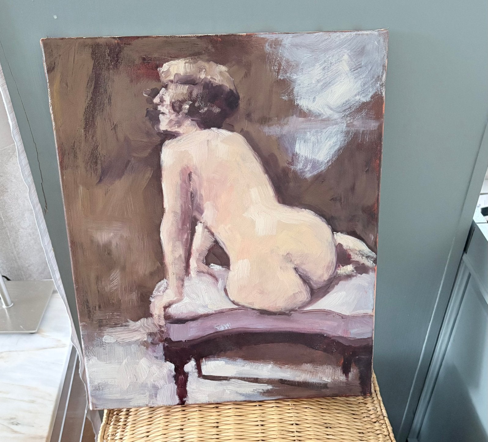 Schilderij vrouw op sofa, Antiek en Kunst, Kunst | Schilderijen | Modern, Ophalen of Verzenden, Op houten frame, Textiel, Figuren