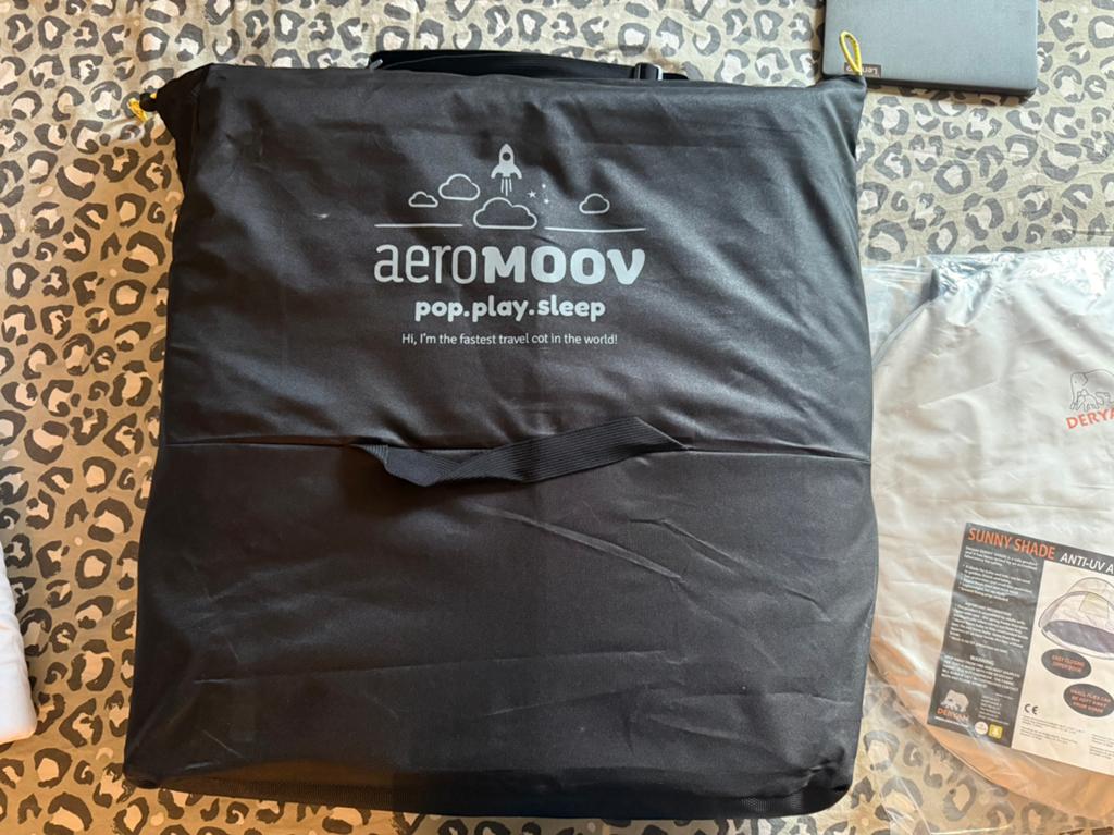 Aeromoov camping bedje/ box met zonnescherm, Verzenden, Zo goed als nieuw, Reisbedje