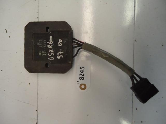 GSXR600 1997 - 2000 Suzuki Spanningsregelaar D1-30962, Motoren