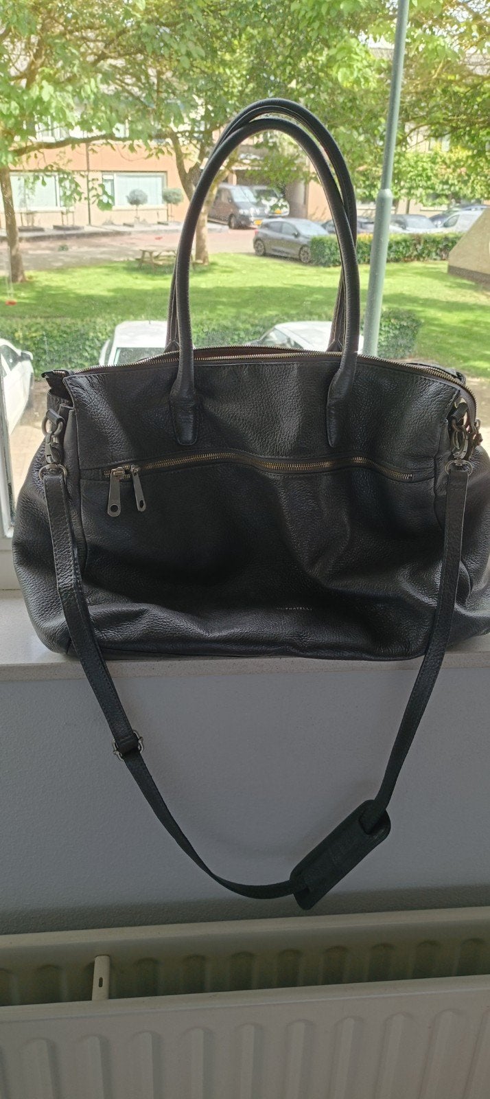 Hele gave laptoptas van Gigi Fratelli, Computers en Software, Laptoptassen, Grijs, 17 inch of meer, Aktetas, Ophalen of Verzenden