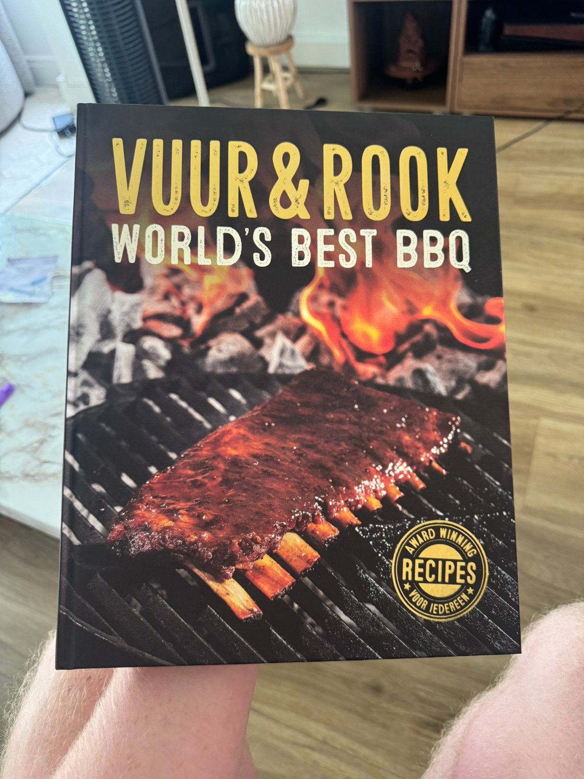 Vuur en Rook world’s best bbq receptenboek, Ophalen of Verzenden, Zo goed als nieuw