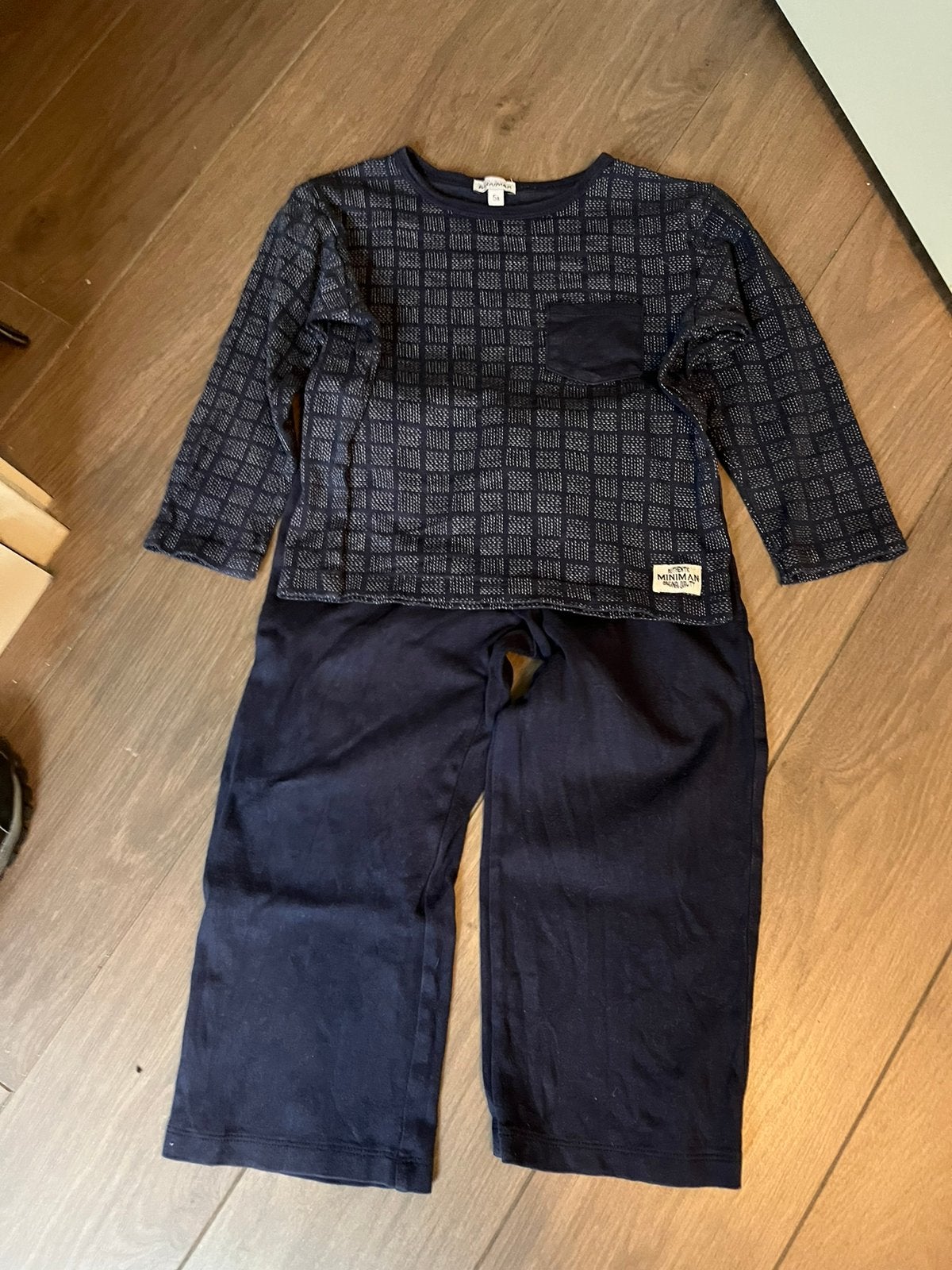Miniman Pyjama - shirt broek nieuwstaat maat 110, Ophalen of Verzenden, Zo goed als nieuw