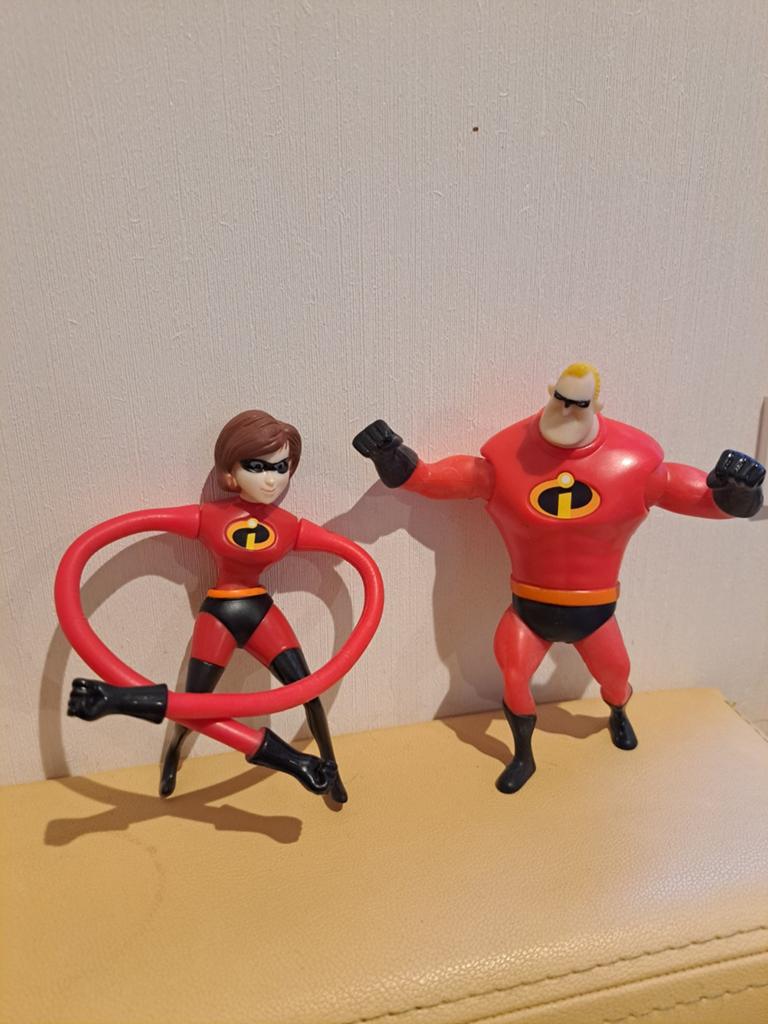 2x disney incredible s, Rood, Overige figuren, Aktiefiguur, Beeldje of Figuurtje