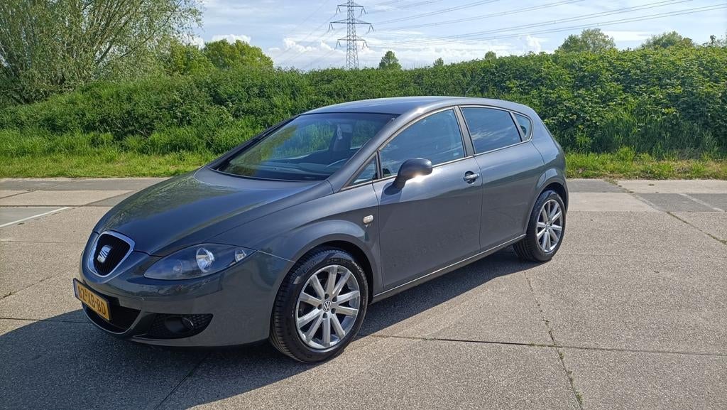 Seat Leon 2.0 FSI 16V 110KW 2007 Grijs, Stof, 4 cilinders, 1984 cc, Leon