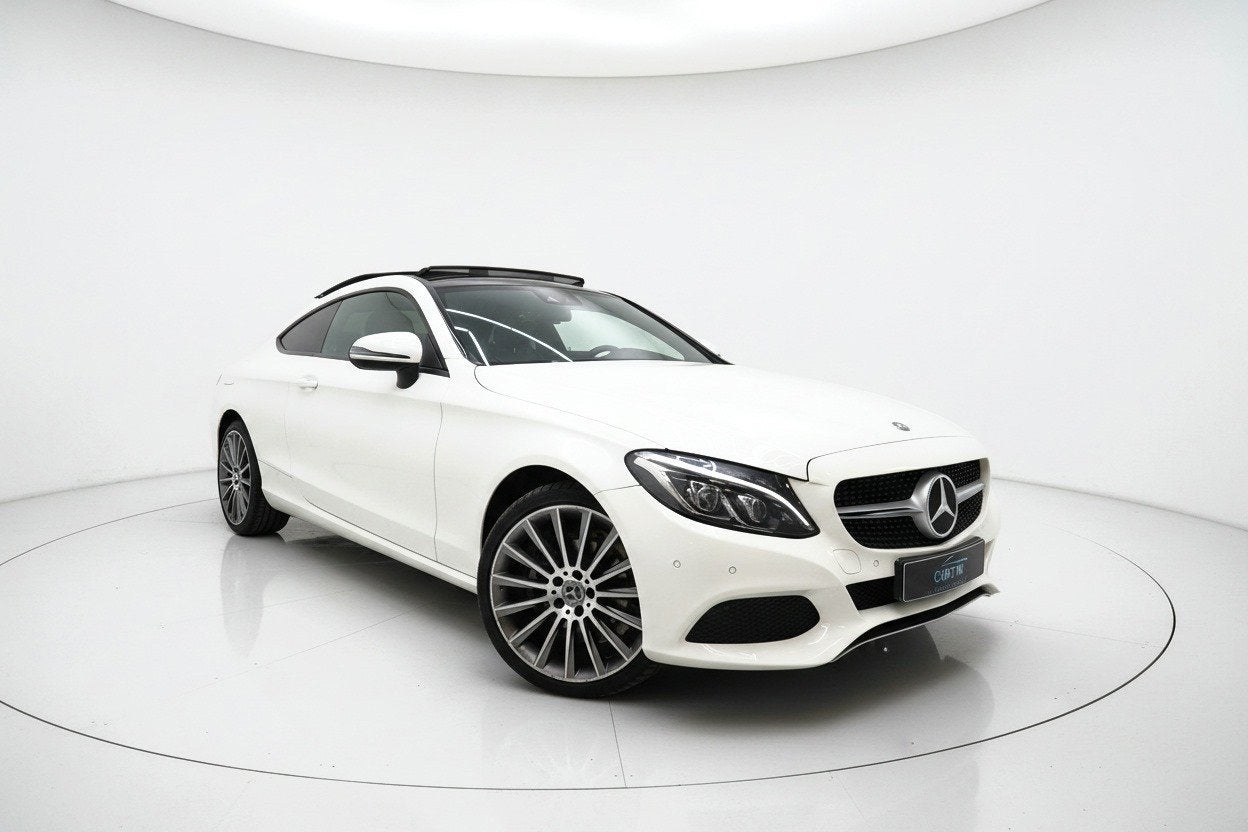 Mercedes-Benz C-klasse Coupé 180 Premium Plus AUTOMAAT, Auto's, Automaat, Achterwielaandrijving, 4 stoelen, Wit