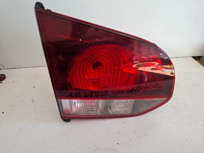 Achterlicht links van een Volkswagen Golf, Gebruikt, -, -, -