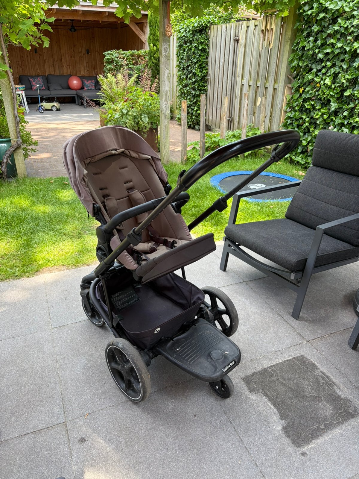 Easywalker Harvey 3 legergroen buggy kinderwagen, Kinderen en Baby's, Buggy's, Ophalen, Zo goed als nieuw, Regenhoes