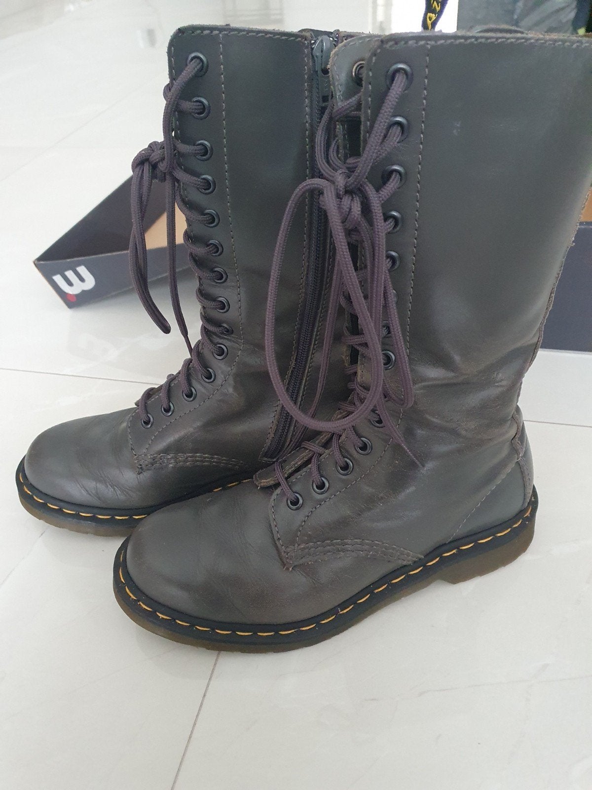 Dr. Martens 1B99 Hoge Laarzen - Maat 38, Hoge laarzen, Ophalen of Verzenden, Grijs, Dr. Martens
