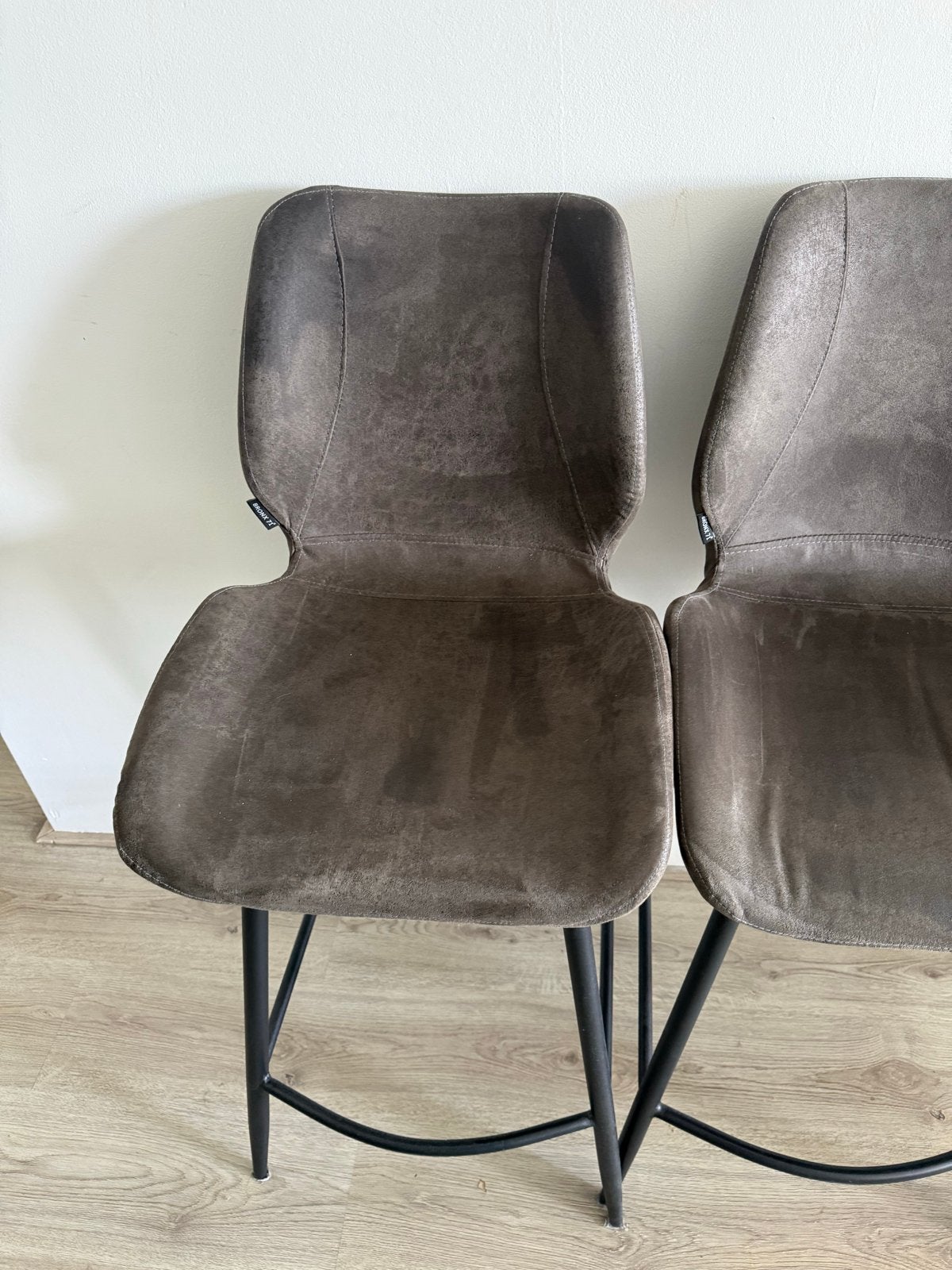 Foto 5 van 3 zo goed als nieuwe barstoelen - antraciet